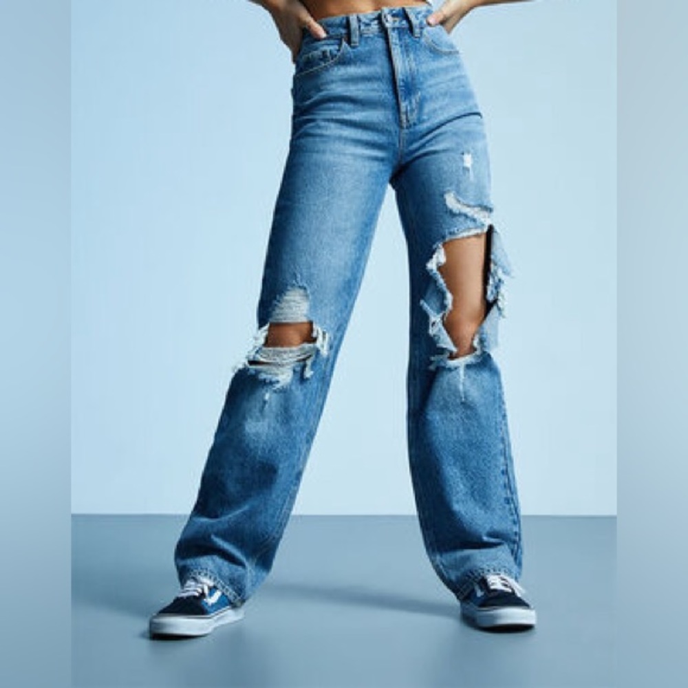 Pacsun 90s boyfriend ripped jeans size 29